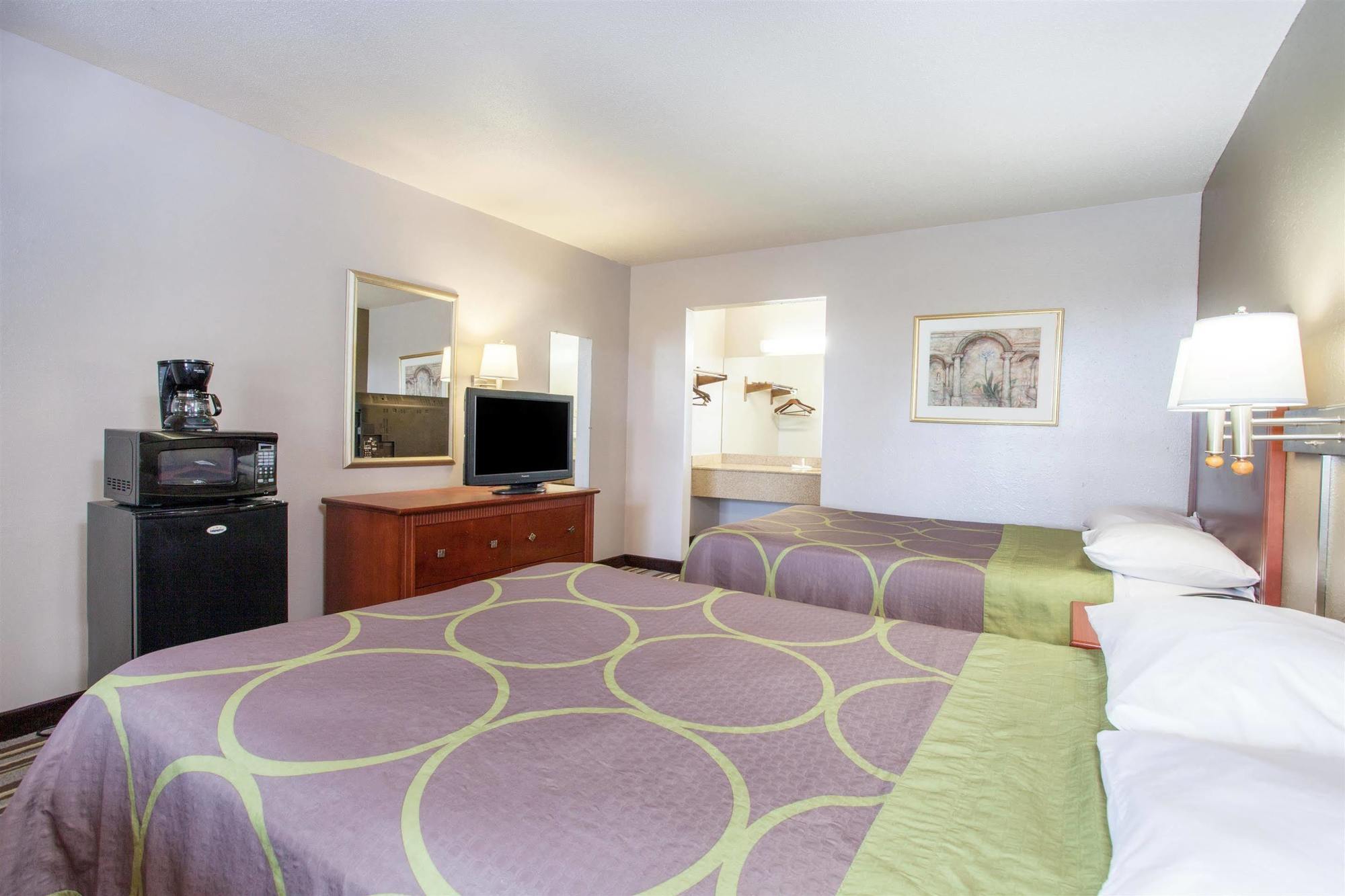 Super 8 By Wyndham West Monroe Hotel Екстериор снимка